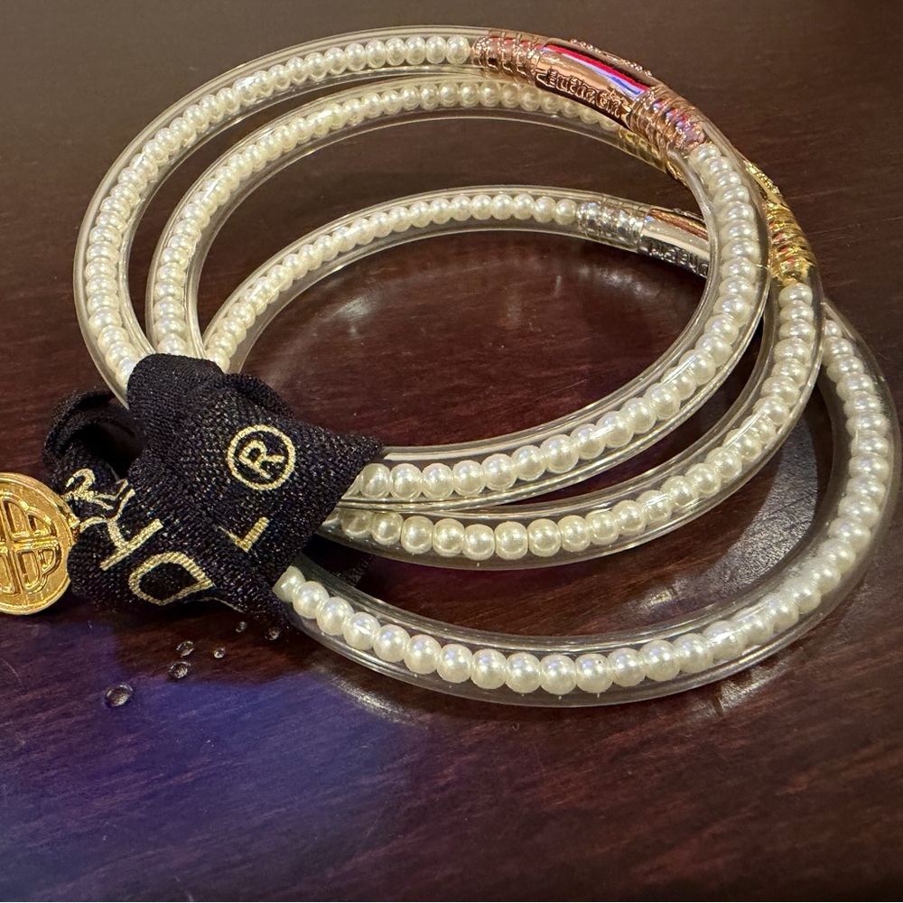 Three Queens Pearl All Weather Bangles® Bracelet Set - Large